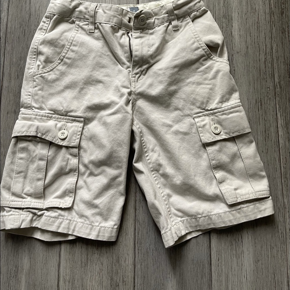♥️♥️♥️Boys Old Navy Cargó Shorts Size 8♥️♥️♥️♥️